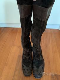 Stivali camoscio Miu Miu