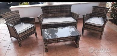 Set da giardino nuovo