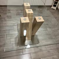 Tavolo in vetro