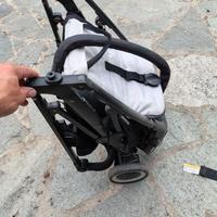 Passeggino pieghevole