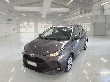 TOYOTA YARIS HYBRID BUSINESS MY20 5 PORTE BERLINA