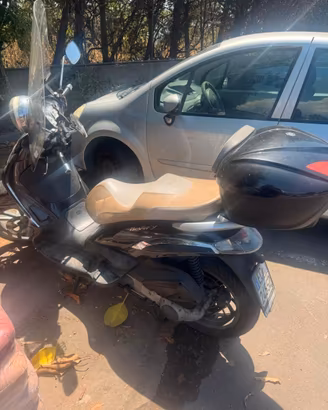 Piaggio Beverly Tourer  300ie  2009