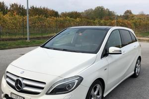 Mercedes benz class B