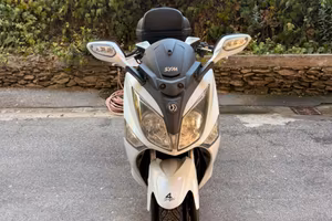 Sym Joymax 300 - 2014 - 33.000 km - Gomme Nuove