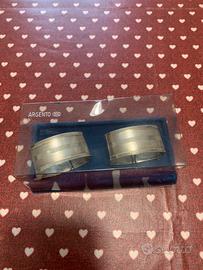 Coppia di anelli portatovaglioli in argento 800