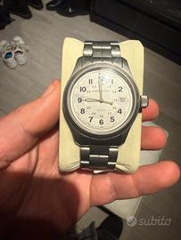 Hamilton kakhi field