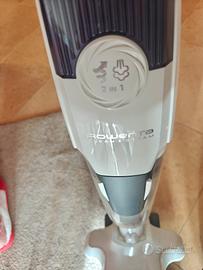 aspirapolvere e lavapavimenti 