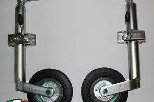 Kit ruote telescopiche per lame livellatrici