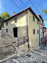 CASA INDIPENDENTE A TAGLIACOZZO