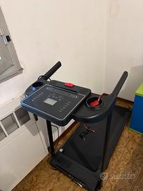 Tapis roulant elettrico salvaspazio