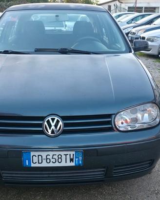 Volkswagen Golf 1.6 16V cat 5 porte Highline neop