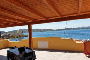 La Maddalena - casa indipendente sul mare