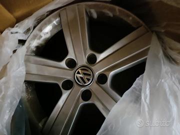 cerchi in lega Volkswagen da 16 