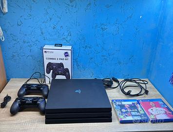 ps4 pro 1TB+ 6 giochi