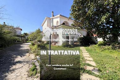 PORZIONE DI BIFAMILIARE A ARDEA