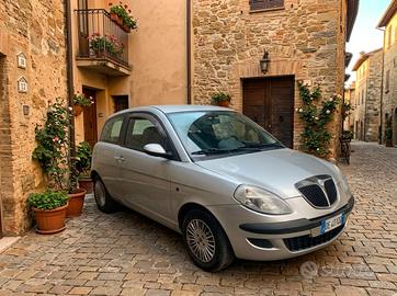 Lancia ypsilon 1.3 multijet anno 2006