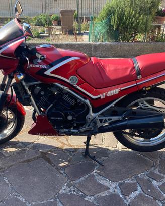Honda vf400f