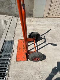 Carrello porta pacchi