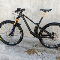 Scott Genius 700 ultimate MTB enduro