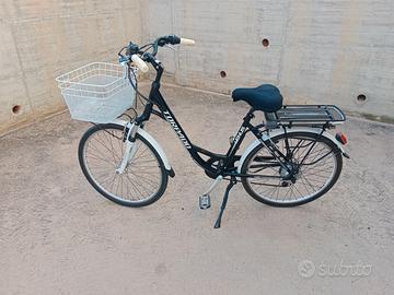 Bicicletta Elettrica Torpado Venus T250 26" - City