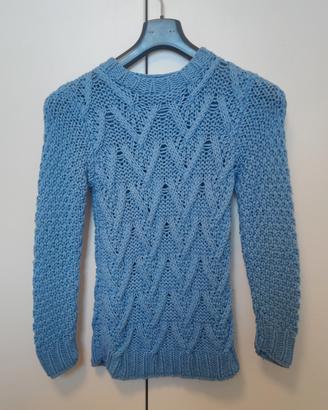 Maglione di lana lavorato ai ferri