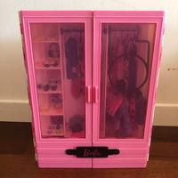 Armadio di Barbie
