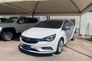 Opel Astra 1.6 CDTi 136CV Start&Stop Sports Innova