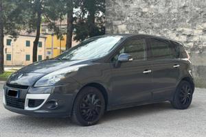 Renault Scenic Scénic X-Mod 1.5 dCi 110CV Dynamiqu