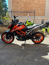 Ktm duke 390