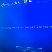 PS4 con SSD interno 500GB + 3 pad + cuffie