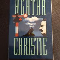 Agatha Christie - Il mistero del treno azzurro