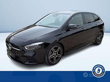 Mercedes-Benz Classe B 180d Automatic AMG Lin...