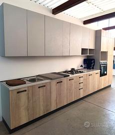 Cucina di mostra - prezzo imbattibile, adattabile