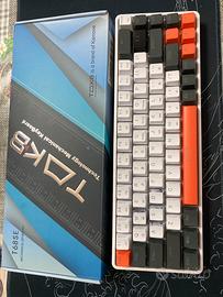 Tastiera gaming meccanica con tasti custom