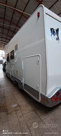 Camper mansardato