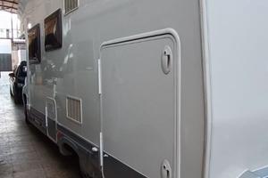 Camper mansardato