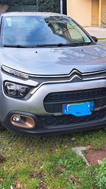 Citroen C3 grigia anno  2023