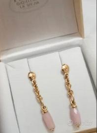 Orecchini oro 18kt con corallo rosa 
