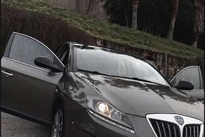 Lancia Delta 1.9 t.mjt Platino 190cv dpf