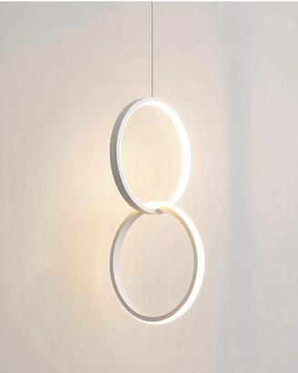 Lampadario sospensione anelli luce led particolare