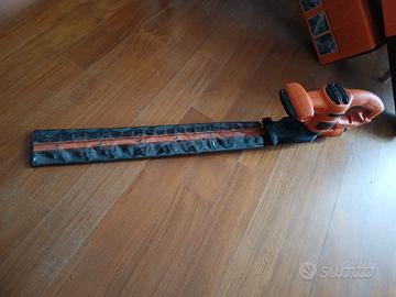 tagliasiepi Black e Deker