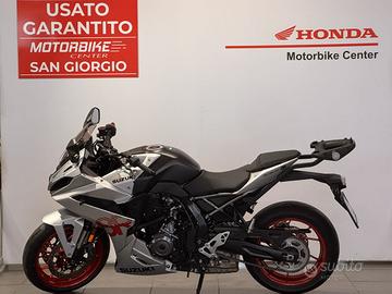 Suzuki GSX-8R
