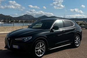 ALFA ROMEO STELVIO 2.2 210
