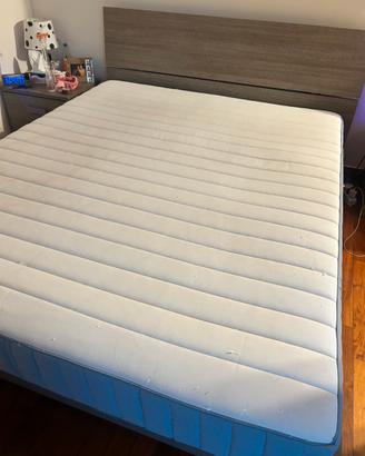 Letto con contenitore