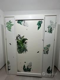 Letto matrimoniale a scomparsa con tavolo