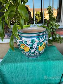 Vaso decorato a mano
