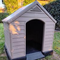 cuccia per cani in resina