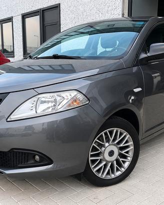 Lancia Ypsilon 1.2 69 CV 5 porte GPL Ecochic Elefa