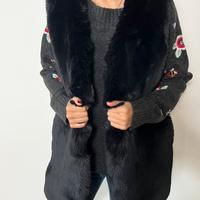 Gilet lungo invernale in finta pelliccia nera