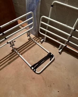 Sbarra per letto anziani ribaltabile